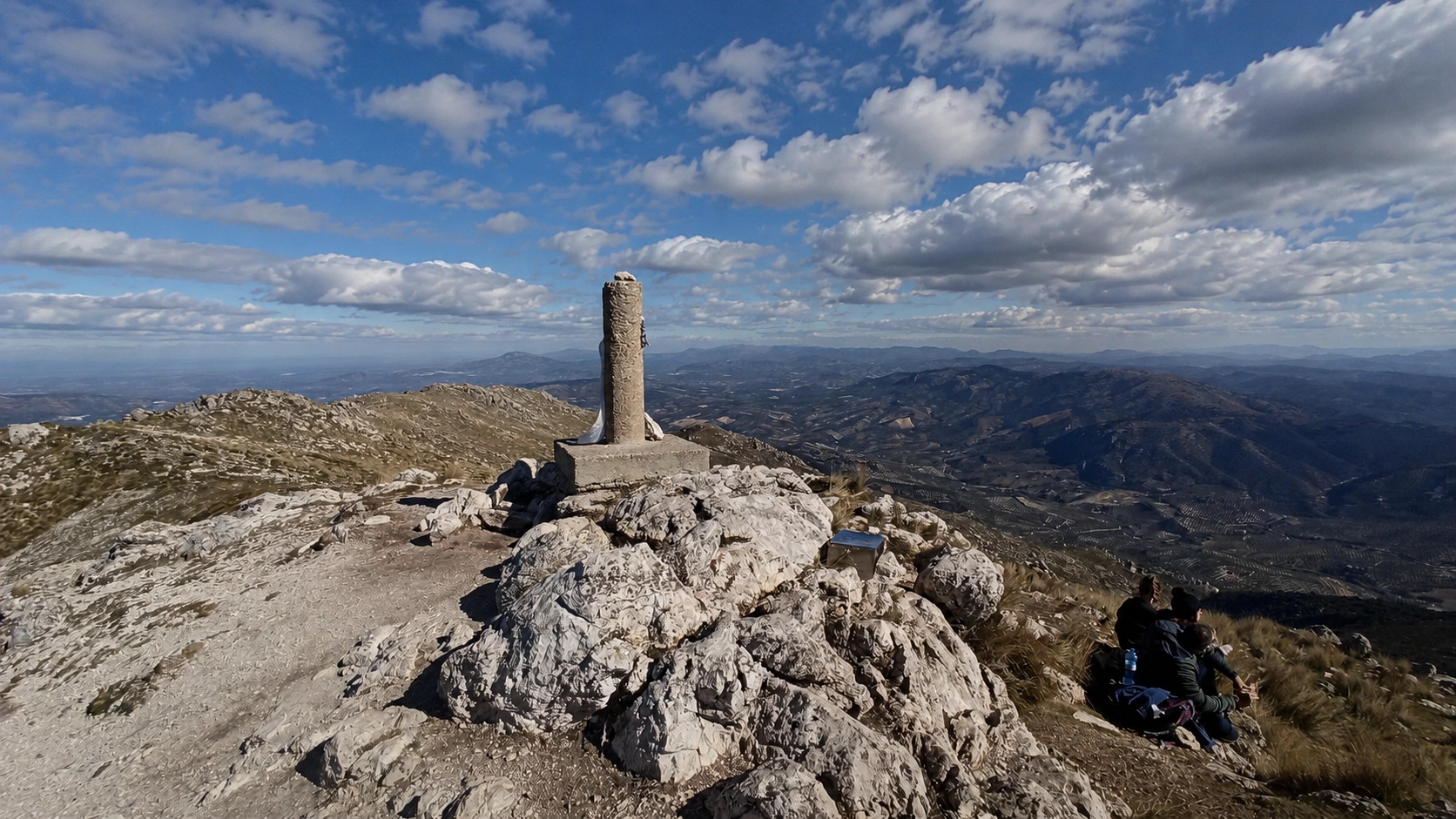 Cumbre de La Tiñosa
